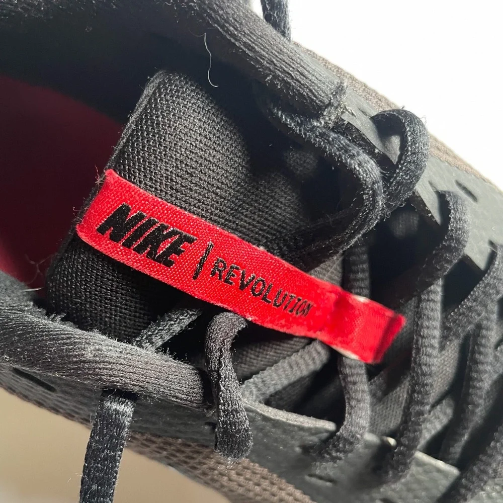 Nike Revolution 5 Running Sneakers Black Size 10 - Picture 11 of 13